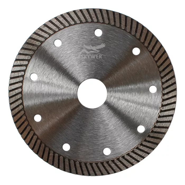 Диск алмазный по бетону TURBO ULTRA UNIVERSAL SKYWER 125*2,2*10*22,23 mm купить в Нягани