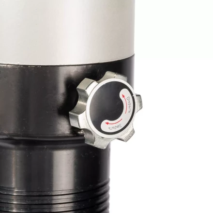 Съемник гидравлический самоцентрирующийся автономный КВТ СГСА-10К со встроенным насосом усилием 10 т (91805) купить в Нягани