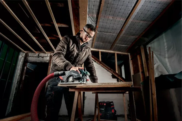 Пила дисковая аккумуляторная KS 18 LTX 57  Metabo купить в Нягани