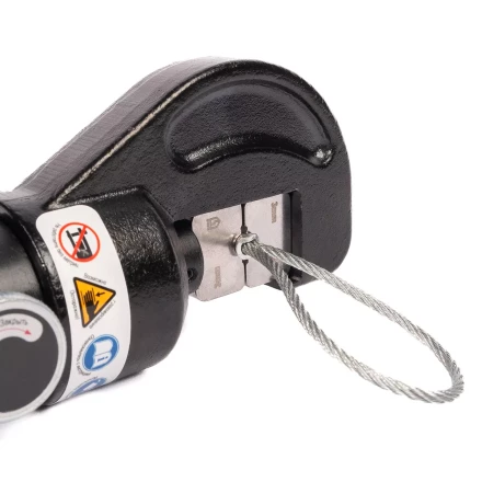 Пресс гидравлический ручной КВТ ПГР-6т для опрессовки тросов до 6 мм (92048) купить в Нягани