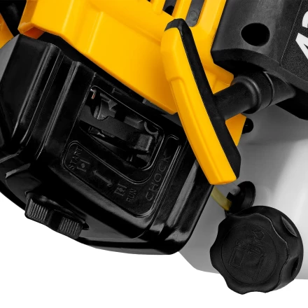 Триммер бензиновый Denzel DT 43S разъемная штанга 96225 купить в Нягани