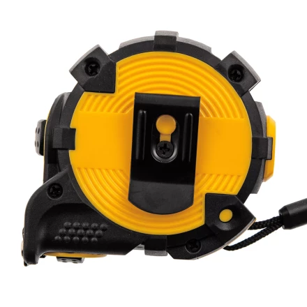 Рулетка Denzel 3м х 16мм, автоматич. фиксац., нейлон. покрытие, магнит. зацеп, двухстор. разметка, 31520 купить в Нягани