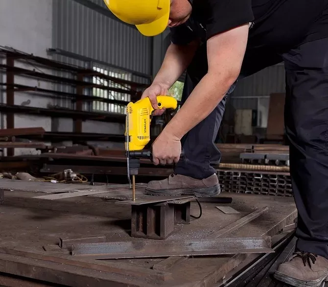 Дрель ударная Stanley SDH600 купить в Нягани