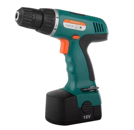 Аккумуляторная дрель-шуруповерт Sturm CD3018C купить в Нягани