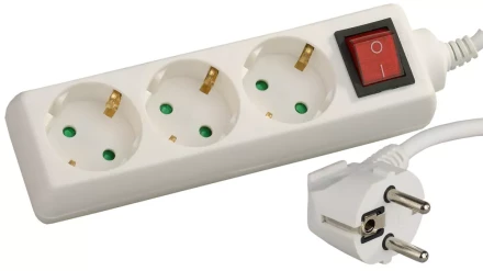 Удлинитель СВЕТОЗАР электрический с заземлением, выключателем, евро, с защитными шторками, 3 гнезда, 2м SV-55035-2 купить в Нягани
