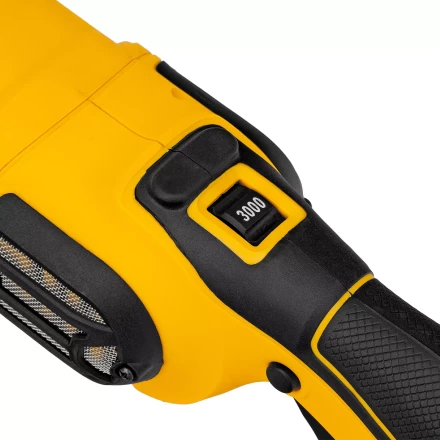 Машина полировальная Denzel CP-180, 1400 Вт, 180 мм, 0-3000 об/мин 27701 купить в Нягани