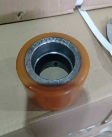 Колесо 80х60 для штабелера ES 1002958 купить в Нягани