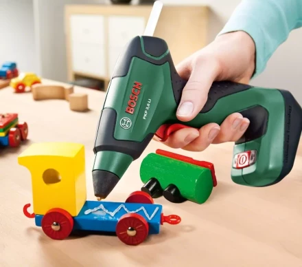 Аккумуляторный клеевой пистолет BOSCH РКР 3,6 Li (0.603.264.620) купить в Нягани