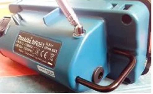 Радио Makita MR051 купить в Нягани