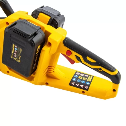 Цепная пила аккумуляторная бесщеточная RCS400-36, Li-ion, 36 В, 4 Ач, шина 400 мм Denzel 58610 купить в Нягани