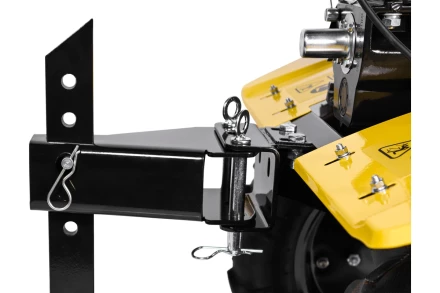 Мотоблок Champion BC7723/1 (7лс 2F/1R 85см 35см 3,6л 71кг, колеса 4/10&quot; ВОМ) купить в Нягани