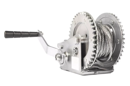 Лебедка ручная TOR ЛН-1200 (LHW) г/п 0,5 т длина троса 20 м (серия G) 113053 купить в Нягани