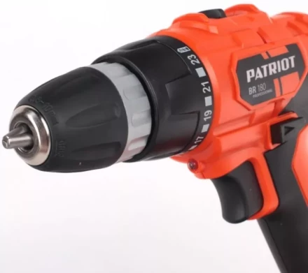 Дрель-шуруповерт аккумуляторная PATRIOT BR 180 в кейсе купить в Нягани