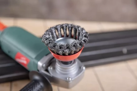 Кордщетка HAMMER чаша 85мм для УШМ витая сталь (207-106) купить в Нягани