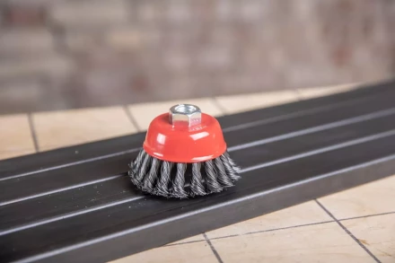 Кордщетка HAMMER чаша 85мм для УШМ витая сталь (207-106) купить в Нягани