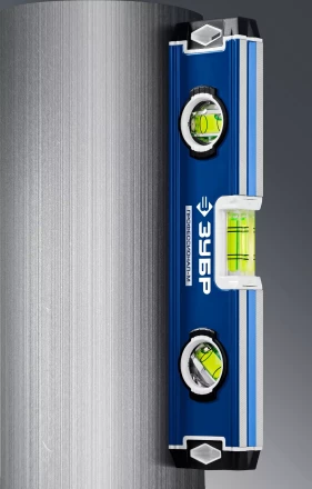 ЗУБР ПРОФЕССИОНАЛ-М, 230 мм, компактный усиленный магнитный уровень, Профессионал (34581-023) купить в Нягани