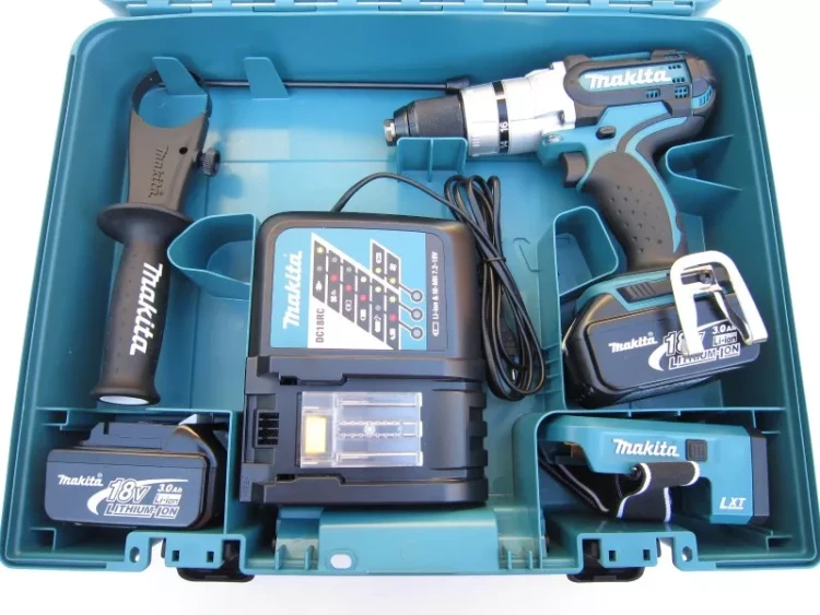 Дрель-шуруповерт аккумуляторная Makita DHP454RFE купить в Нягани