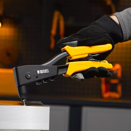 Заклепочник ручной, 255 мм Denzel, литой, усиленный, заклепки 2,4-3,2-4,0-4,8 мм 40441 купить в Нягани