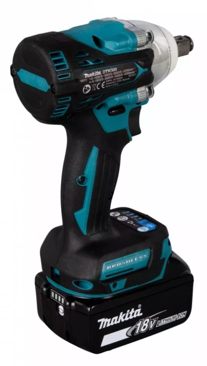 Аккумуляторный ударный гайковерт Makita DTW300RTJ (2 АКБ 5 Ач, ЗУ) купить в Нягани