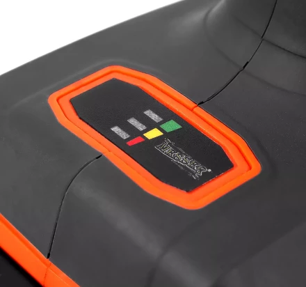 Аккумуляторная циркулярная пила MESSER DCH1 125мм 2Ач купить в Нягани