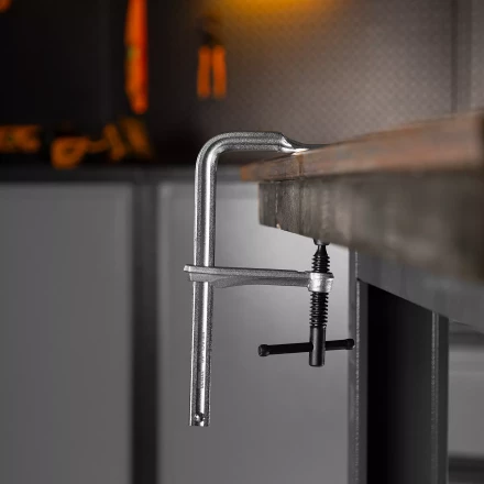 Струбцина F-образная Denzel, 80x150мм, кованая 20464 купить в Нягани