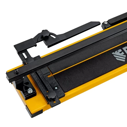 Плиткорез рельсовый 1200х16мм Denzel 877020 , каретка на подш., стальная станина, усил. рукоятка-пенал купить в Нягани