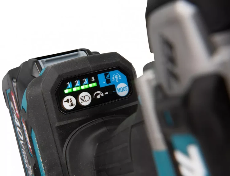 Аккумуляторный ударный гайковерт  XGT Makita TW007GD201 купить в Нягани