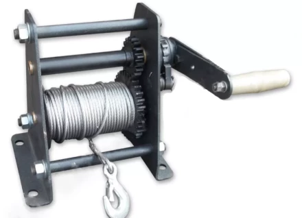 Лебедка ручная TOR ЛР-0,25 25 м 1004664 купить в Нягани
