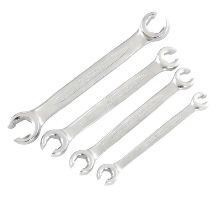 Набор инструментов 78 предметов , 120 зубьев, CrV, 1/4", 1/2" Gross 14148 купить в Нягани
