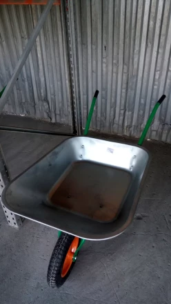 Тачка садовая грузоподъемность 90 кг объем 65 л 689843 купить в Нягани