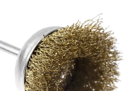 Кордщетка HAMMER чаша 50мм для дрели гофрированная латунированная сталь (207-201) купить в Нягани