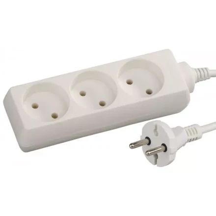 Удлинитель СВЕТОЗАР электрический, 3 гнезда, 3м SV-55030-3 купить в Нягани