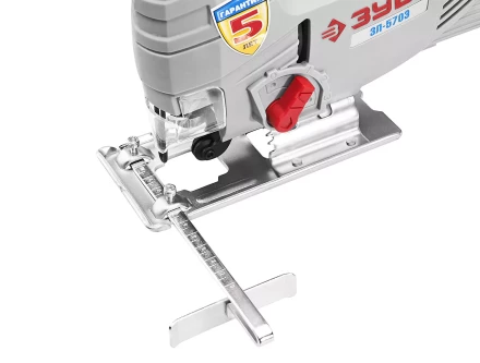 Лобзик ЗУБР, 3-х позиционный маятниковый ход, сталь-8мм/дерево-65мм, 500–3000ходов/мин, 570Вт ЗЛ-570Э купить в Нягани