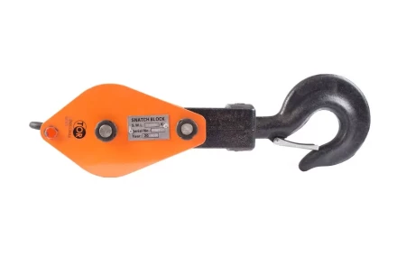 Блок монтажный трехрольный с крюком TOR HQG(L) K3-5,0 т (G) 11553 купить в Нягани