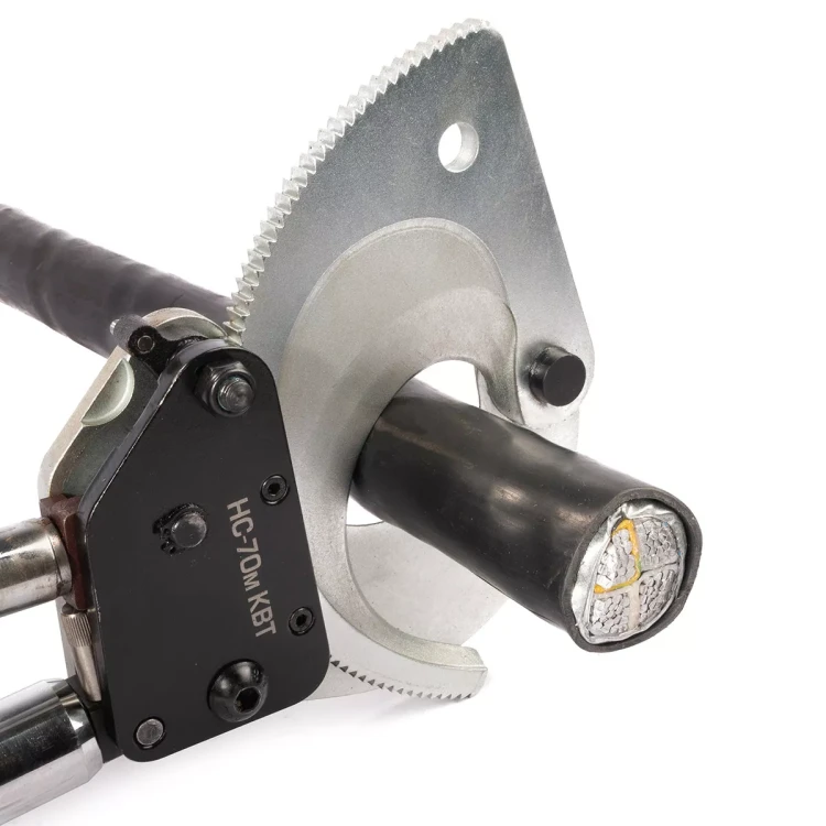 Секторные ножницы КВТ НС-70м для резки бронированных кабелей до 70 мм (84391) купить в Нягани