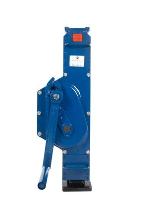 Домкрат реечный TOR ДРН 5000 5 т с низким подхватом и обрезиненной ручкой 1025452 купить в Нягани