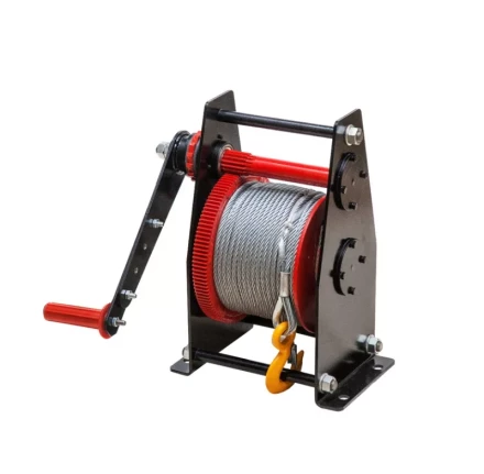 Лебедка ручная TOR ЛР-1 40 м 1015829 купить в Нягани