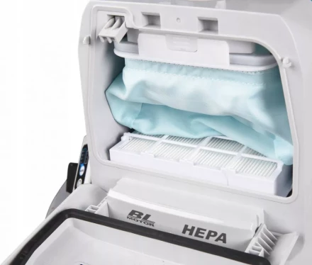 Аккумуляторный ранцевый пылесос Makita 40V XGT VC008GZ (без АКБ и ЗУ) купить в Нягани