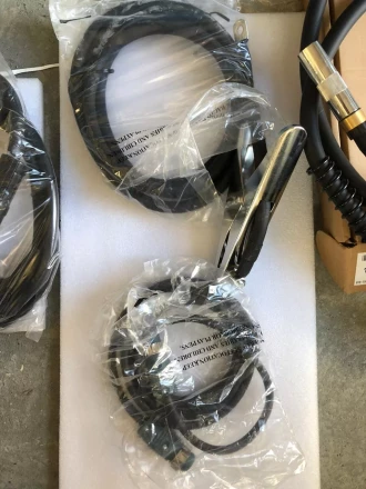 Полуавтоматический сварочный аппарат инверторный Ресанта САИПА-350 купить в Нягани