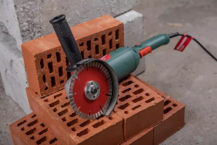 Круг алмазный HAMMER (206-230) Ф125х22мм по железобетону купить в Нягани