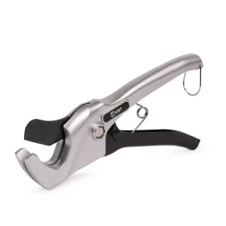 Ножницы-труборез КВТ НТП-32у для резки полипропиленовых, полиэтиленовых и металлополимерных труб до 32 мм (92146)