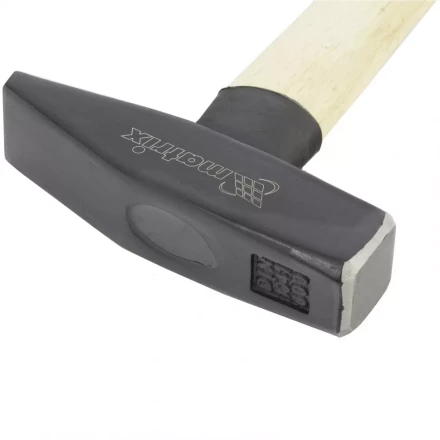 Молоток слесарный 600 г квадратный боек деревянная рукоятка MTX 102339 купить в Нягани