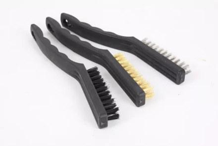 Набор щеток 3 шт металлические с пластмассовой ручкой большие MATRIX 74863 купить в Нягани