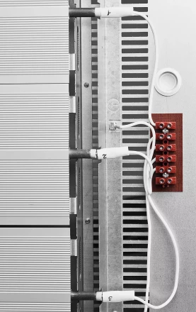 Обогреватель ЗУБР &quot;МАСТЕР&quot; инфракрасный, рифлёная панель, потолочный, закрытого типа, ТЭН, 4,0кВт, 4,0 м, 380В ИКО-К3-4000-Ф купить в Нягани