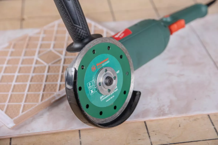 Круг алмазный HAMMER Ф125х22мм по керамике (206-107 DB CN) купить в Нягани