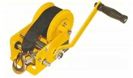 Лебедка ручная LRB 2500, 1134 кг, лента 10 м. LB купить в Нягани