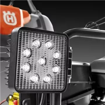 Снегоуборщик бензиновый Husqvarna ST 230 купить в Нягани