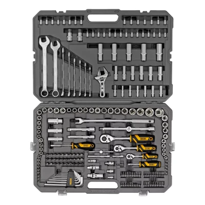 Набор инструментов Denzel 15807, 1/2", 1/4", 3/8", CrV, S2, пластиковый кейс, 216 предметов