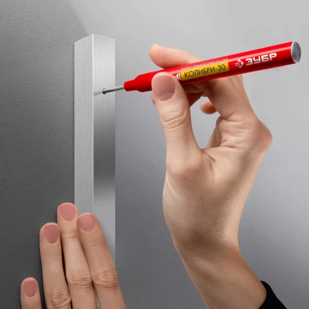 ЗУБР Колибри-30 красный, наконечник L 30 мм,  2.8 мм, перманентный маркер для отверстий (06338-3) купить в Нягани