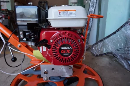 Затирочная машина по бетону Samsan WPT 241 бензиновая купить в Нягани